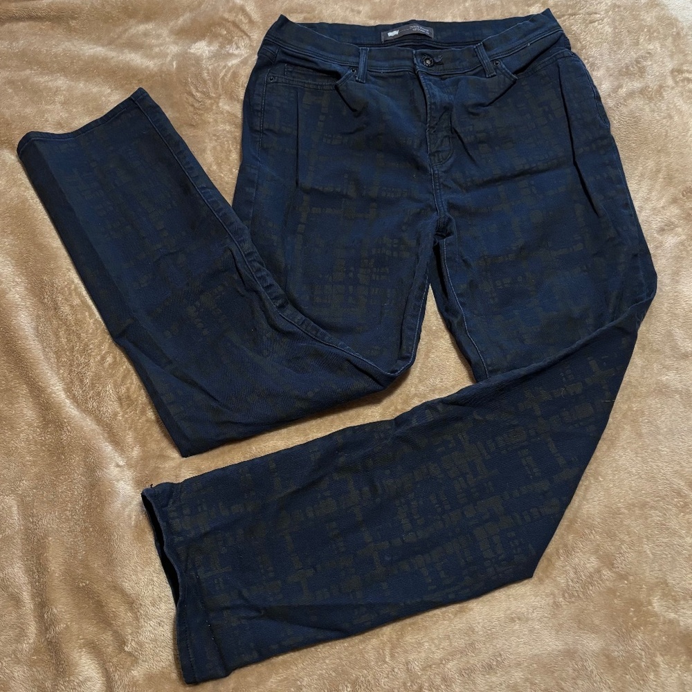 Levi Perfectly Slimming Straight Leg Jeans